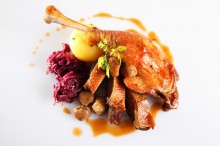 gÃ¤nsebraten,knÃ¶del,rotkraut/roast goose